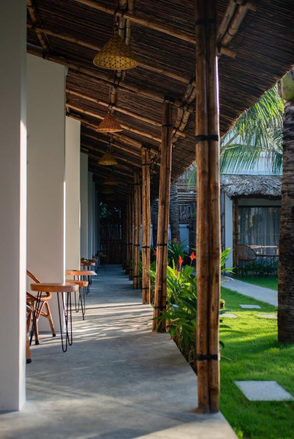Sala Tuy Hoa Beach Hotel Exterior foto